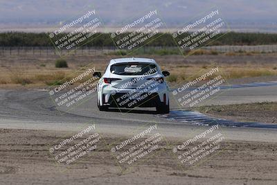 media/Oct-04-2025-OnGrid (Sat) [[44bd565ffa]]/Pink Group/Grapevine/